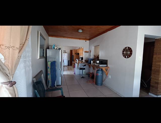 3 BEDROOM HOUSE FOR SALE IN VANDERBIJLPARK CE 5